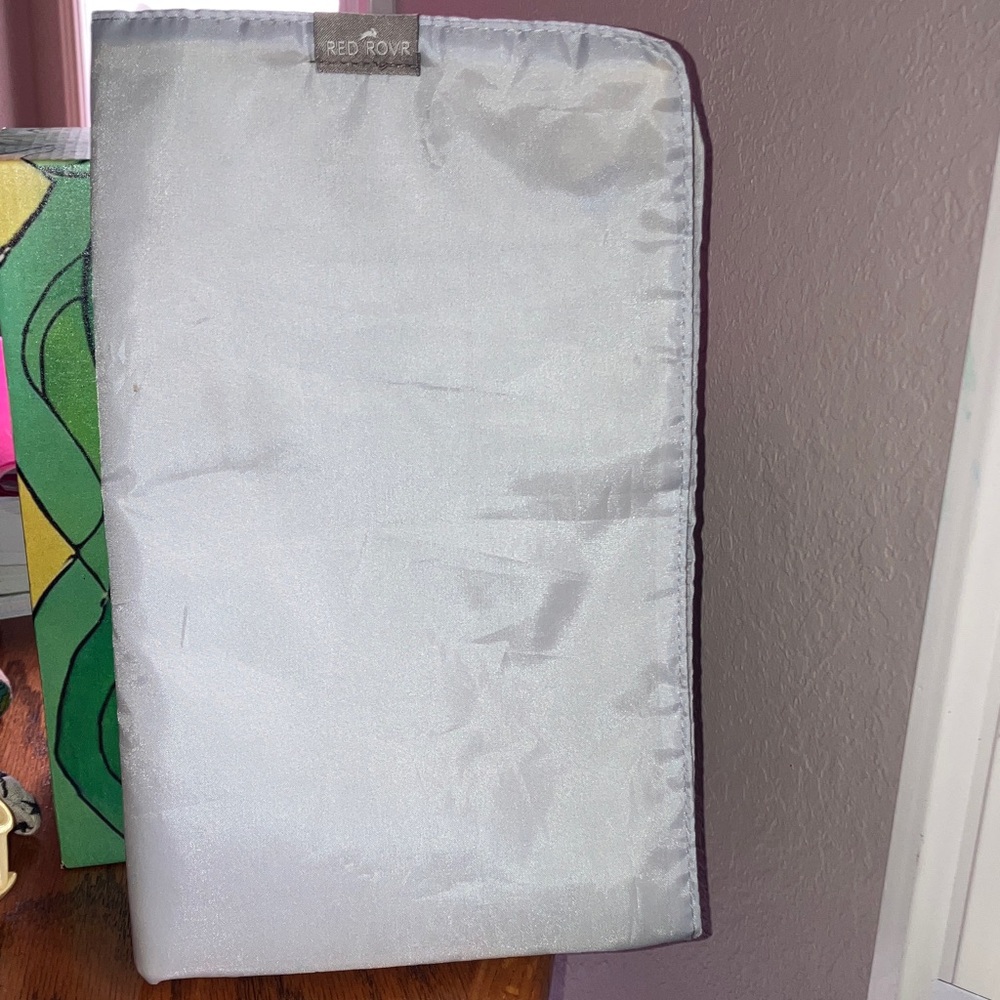 10/$13 Red Rover sage green changing pad -baby